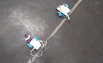 Nauka jazdy robotami