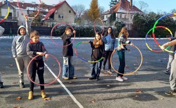 Aktywna przerwa z Samorządem Szkolnym i nauczycielka wf