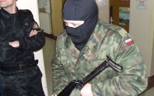 Atak terrorystyczny (22)