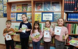 Uroczyste pasowanie na czytelnika biblioteki szkolnej (11)