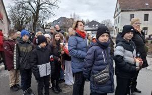 Udział klasy 5a w miejskich obchodach Dnia Żołnierzy Wyklętych (2)
