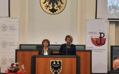 „Oleśnicka Siódemka” zabrała głos w dyskusji o tym, jak Patron może inspirować uczniów? (7)